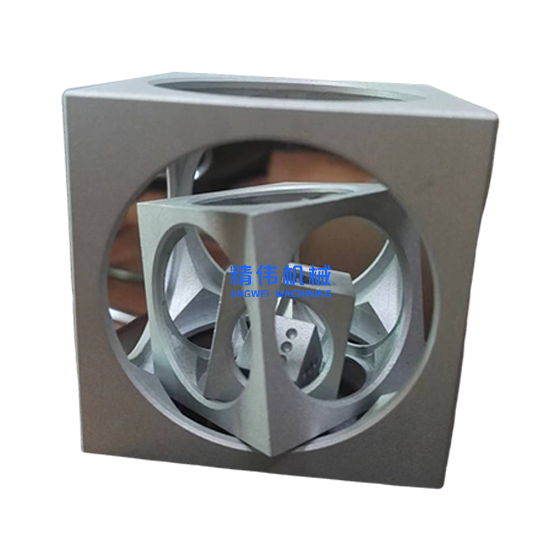 車床加(jia)工的零(ling)件